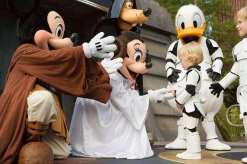 סאריס Disneyland Paris 70M² Face Parc, Place Ariane מראה חיצוני תמונה