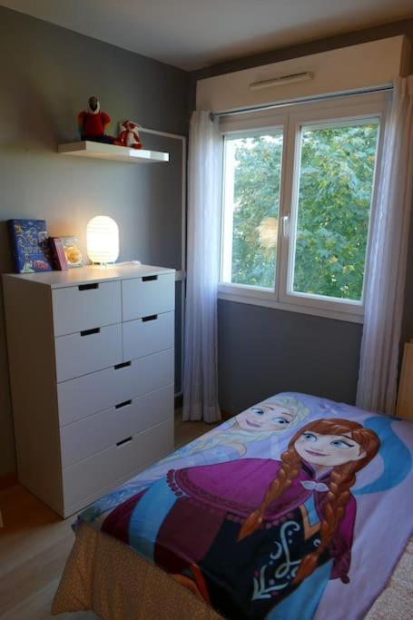 סאריס Disneyland Paris 70M² Face Parc, Place Ariane מראה חיצוני תמונה
